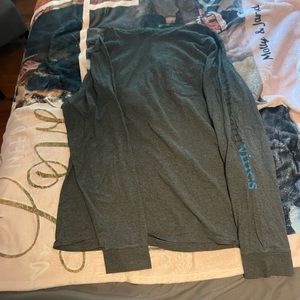 Men’s Vinyard vines hooded long sleeve